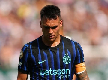 FIFA Club World Cup lai gay tranh cai hinh anh