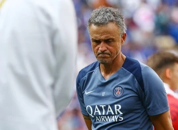 Cú giao bóng gây bão và sự thật bất ngờ của PSG
