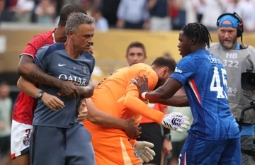 Luis Enrique co danh Joao Pedro? hinh anh