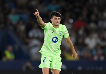 Pedri bien dieu phi ly thanh ky dieu truoc Levante hinh anh