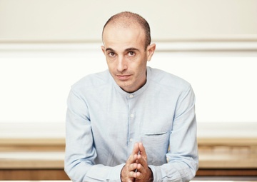 Yuval N. Harari: 'The he tuong lai khong can mang ganh nang giong toi' hinh anh