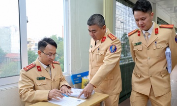 Co giay phep lai oto, lay bang lai xe may khong can thi lai ly thuyet hinh anh