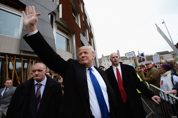 Voi nguoi ung ho, Trump la 'hy vong' thay doi hinh anh