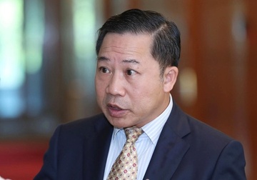 Ong Luu Binh Nhuong bi cao buoc 'truc loi hang tram nghin USD' hinh anh