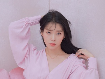 IU noi loan va thuan khiet hinh anh