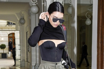 Mac corset sao cho dung trend hinh anh