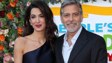 14 ban than duoc George Clooney tang 1 trieu USD/nguoi la nhung ai? hinh anh