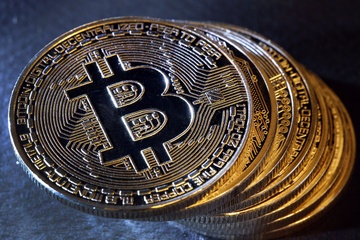 Gia Bitcoin duoc du doan xuong ‘thap nhat moi thoi dai’ hinh anh