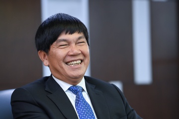 So huu 2,7 ty USD, ong Tran Dinh Long la nguoi giau thu 2 Viet Nam hinh anh