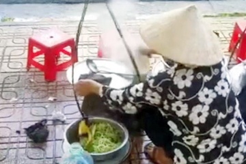 Xu phat nguoi ban rong 'do nuoc an thua cua khach vao noi de ban tiep’ hinh anh