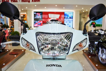 Honda Wave Alpha tiep tuc bi doi gia hinh anh