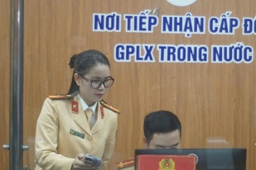 Doi bang lai xe ruom ra, co nen bo ngay? hinh anh
