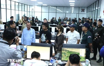 Campuchia triệt phá thêm 20 hang ổ lừa đảo trực tuyến