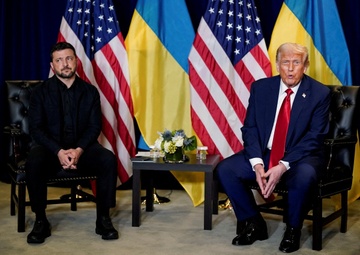 Ly do ong Trump bat ngo doi giong, ung ho Ukraine gianh lanh tho hinh anh