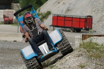 Ghe offroad gia 31.000 USD hinh anh