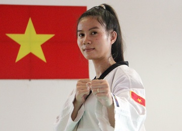 8 tuoi kiem tien, tu kien tuong vo thuat thanh thu khoa hinh anh