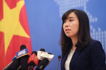 Viet Nam len an manh me cac vu khung bo o chau Au hinh anh