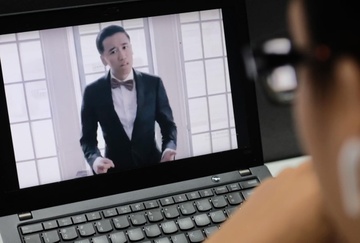 Tro lua dao kiem 1.000 USD/ngay gay xon xao tren YouTube Viet Nam hinh anh