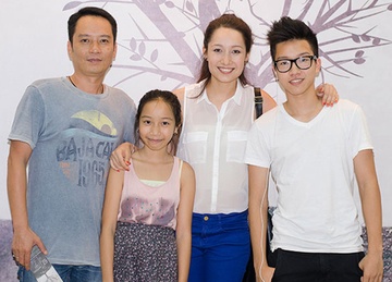 Giam khao Vietnam Idol dat cac con di nghe hoa nhac 9X hinh anh