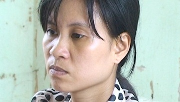 Nguoi me chem chet con 8 tuoi muon song cach ly khoi xa hoi hinh anh