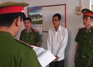 Tron xuong gam giuong sau khi 'an vung' hinh anh