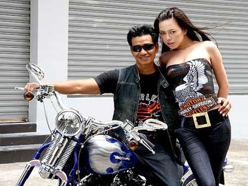 Chieu buon xe gian de bao 'chan dai' cua Cong moto hinh anh