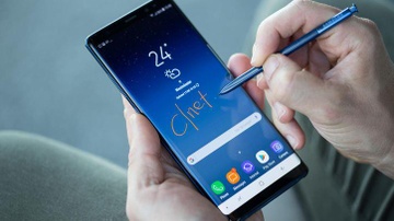 Khach len Note10, dai ly o Sai Gon thu mua Note8 cu gia 400.000 dong hinh anh