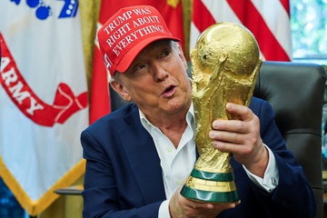 Tong thong Trump ao uoc xo giay thi dau tai World Cup 2026 hinh anh