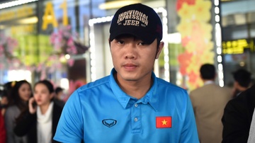 Xuan Truong, Duy Manh ve nuoc trong vong tay gia dinh hinh anh