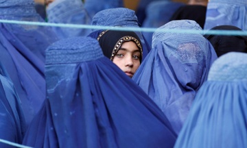 Thu linh toi cao Taliban ra sac lenh ve khan trum dau hinh anh