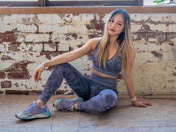 Bai tap toan than ngay tai nha cua blogger xinh dep hinh anh