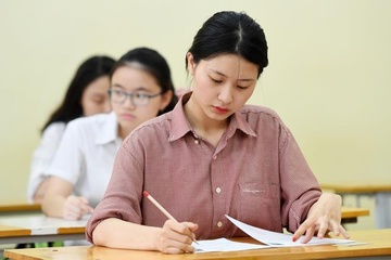 Bo GD&DT khong cong bo de minh hoa thi THPT quoc gia 2020 hinh anh