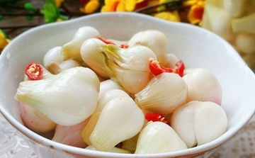 Nhung mon ngon ngay Tet co the gay hai neu dung sai cach hinh anh
