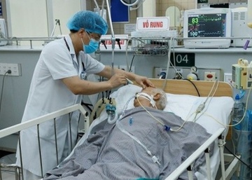 Phac do dieu tri cho benh nhan bi ngo doc botulinum hinh anh
