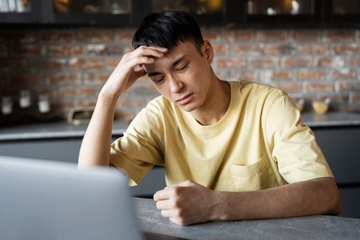 Dan ong yeu sinh ly vi chinh nhung thoi quen thuong ngay nay hinh anh