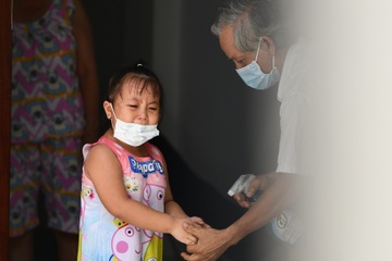 So Y te TP.HCM: Khong phai nguoi nao cung du dieu kien cach ly tai nha hinh anh