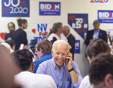 Dat nuoc dang 'mon moi' cho cuoc goi tu ong Biden hinh anh