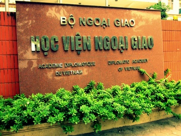 Hoc vien Ngoai giao cong bo diem chuan xet tuyen som hinh anh