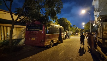 Khoi to vu an be trai 5 tuoi tu vong vi bi bo quen tren xe dua don hinh anh