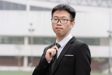 Nam sinh dat 10 diem chuyen Tin vao truong chuyen Tu nhien hinh anh