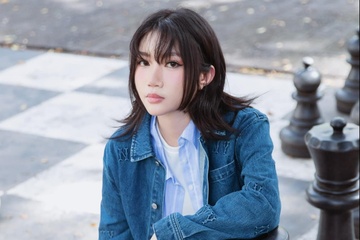 Ca si, hoa hau 8.0-8.5 IELTS giai de Tieng Anh thi tot nghiep hinh anh