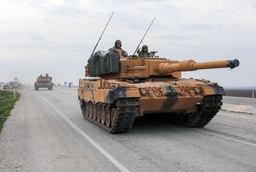 AFP: Duc chap thuan cung cap xe tang cho Ukraine hinh anh