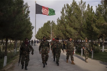 Thanh tri cuoi cung cua chinh phu Afghanistan hinh anh