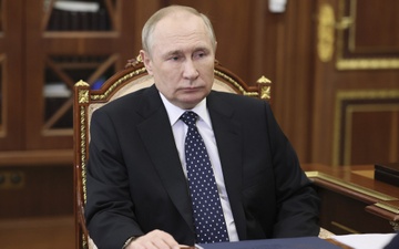 Ong Putin tuyen bo ngung ban nhan dip Giang sinh cua Chinh thong giao hinh anh