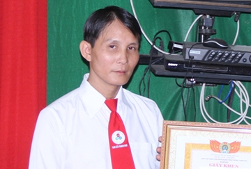 Tai xe tra gan 200 trieu dong cho hanh khach bo quen hinh anh