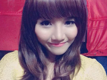 Anh Thuy: 'Toi dung phan mem Ngoc Trinh de ca mat' hinh anh
