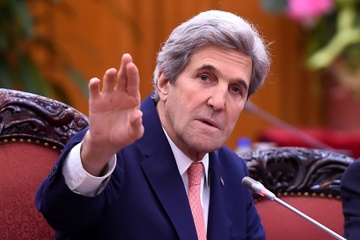 Cuu ngoai truong My John Kerry keu goi su dung nang luong xanh o VN hinh anh