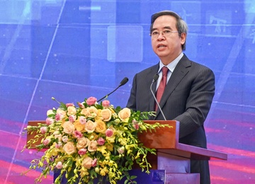 Dien dan cap cao ve nang luong lan dau to chuc hinh anh