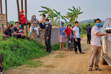 ‘Phai kiem soat viec mua di, ban lai bat dong san’ hinh anh