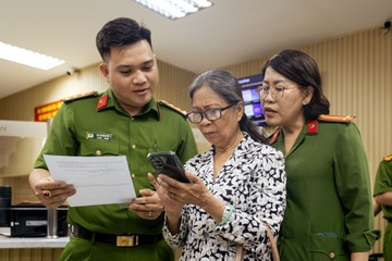 Công an TP.HCM ra mắt bộ phận chuyên giải quyết thủ tục hành chính